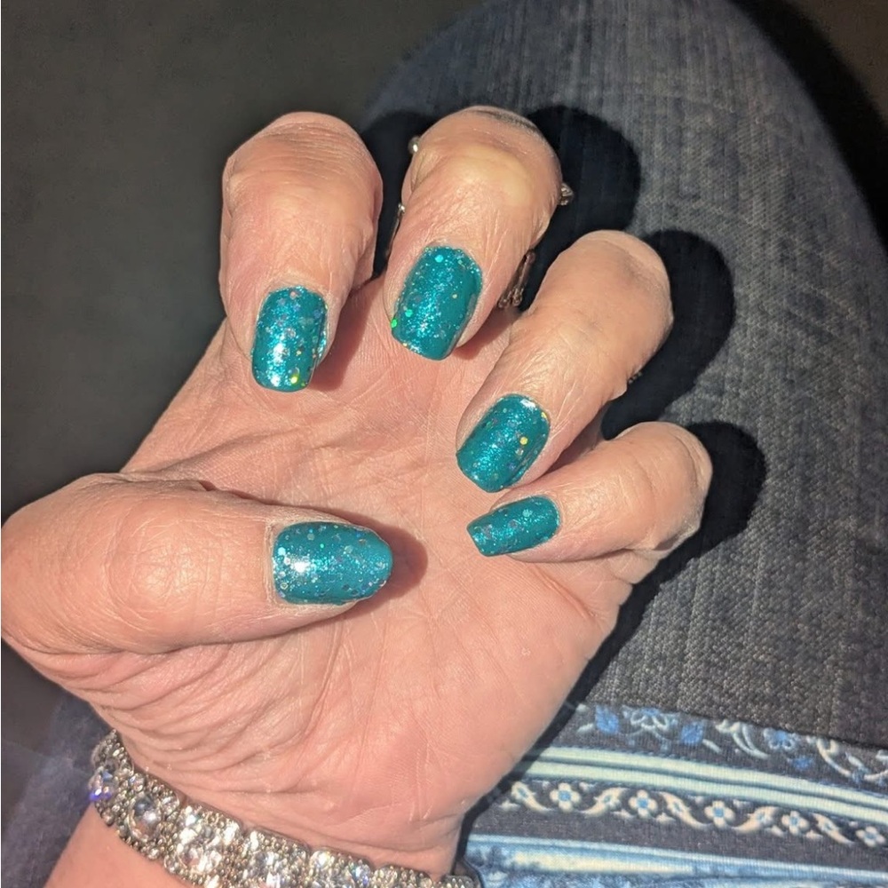 *Retired* Color Street: Caribbean Dream | Ocean Blue Glitter Summer Beach Water - Picture 2 of 9